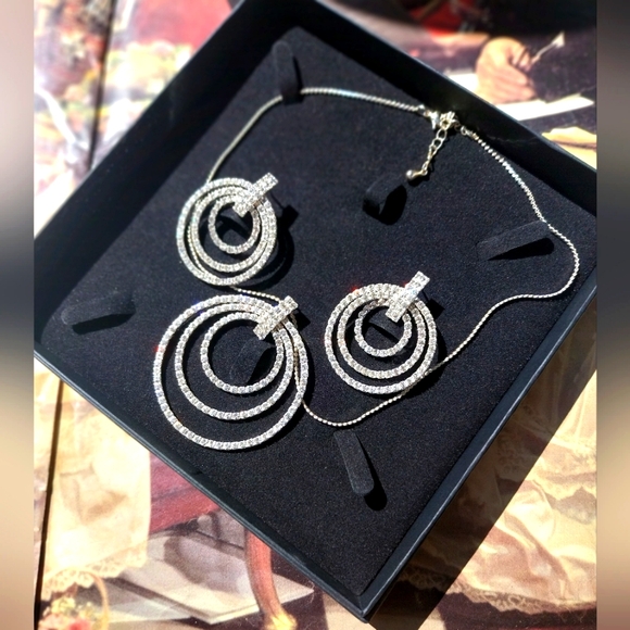 Jewelry - Silver Pendant Necklace and Earring Set